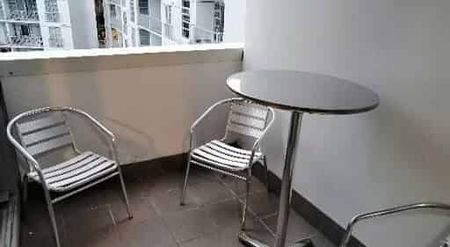 Furnished Apartment with large covered deck - Photo 2