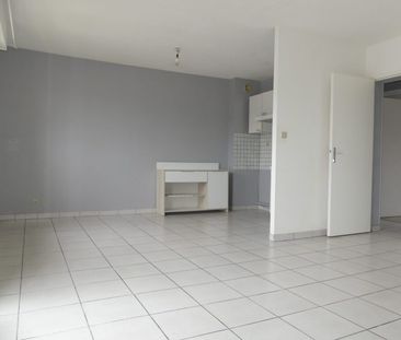 A LOUER APPARTEMENT TYPE 2 35600 REDON ILLE ET VILAINE BRETAGNE SUD - Photo 2