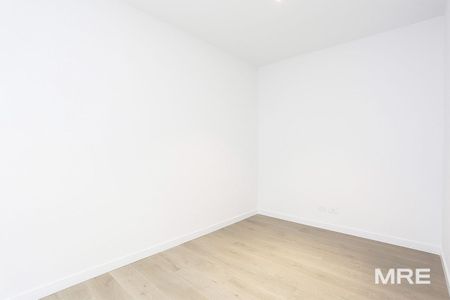 812/40 Hall Street, Moonee Ponds - Photo 2