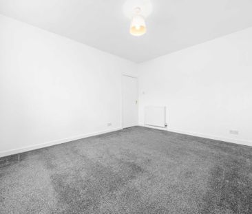 Price £1,295 pcm - Available Now - Unfurnished - Photo 5