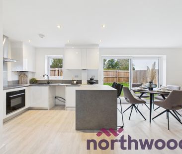 3 bedroom semi-detached house to rent - Photo 5