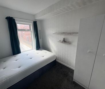 132 Donnybrook Street, Belfast, BT9 7DG - Photo 4