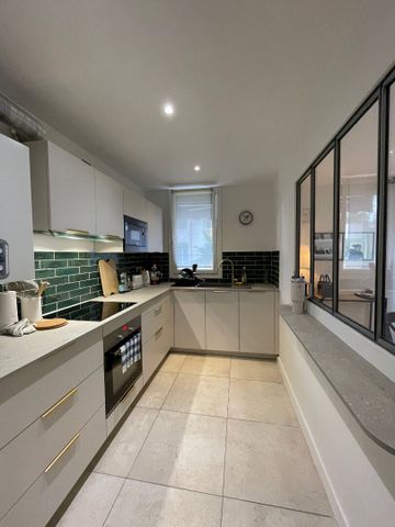 Location Appartement 3 pièces 76m² - Photo 4