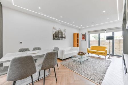 3 bedroom semi-detached house to rent - Photo 4