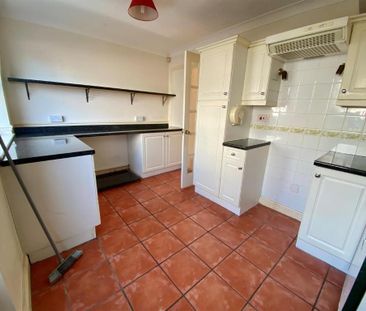 2 bedroom terraced house to rent - Photo 6
