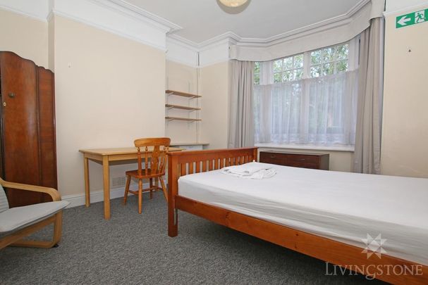 5 bedroom terraced house to rent - Photo 1