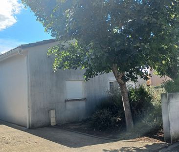 Location Maison 4 pièces 90m² CUGNAUX 31270 - Photo 4