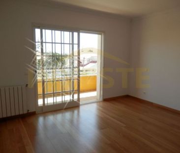5 room luxury House for rent in Cascais e Estoril, Cascais, Lisbon - Photo 5