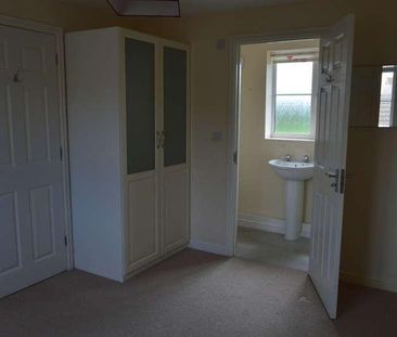 Turnock Gardens, West Wick, BS24 - Photo 6