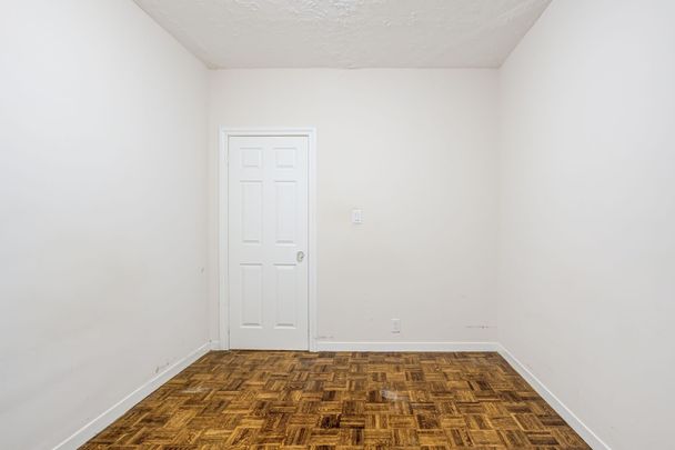 For Lease - 238 Saint Clarens Avenue Unit# Main, Toronto, Ontario - Photo 1