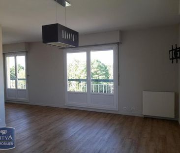 Location Appartement 2 pièces 69m² ANGOULEME 16000 - Photo 2