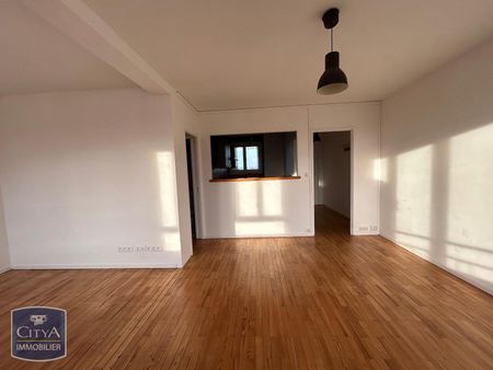 Location Appartement 4 pièces 61m² LE MANS 72000 - Photo 2