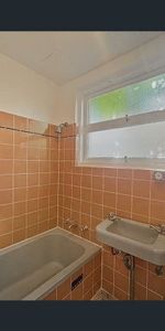 Well-Located One Bedroom Apartment - Photo 3