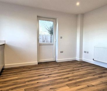4 bedroom house to rent - Photo 4