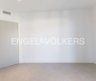 Piso de alquiler en Collblanc - Photo 2