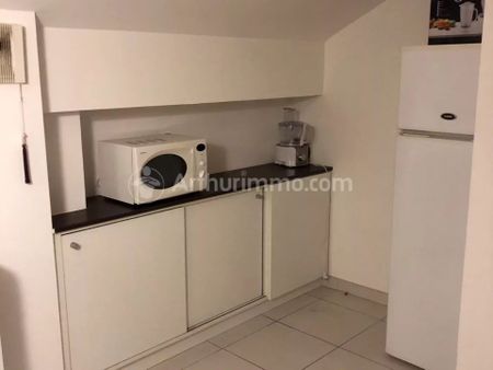 Location Appartement 2 pièces 43 m2 à Seloncourt - Photo 2