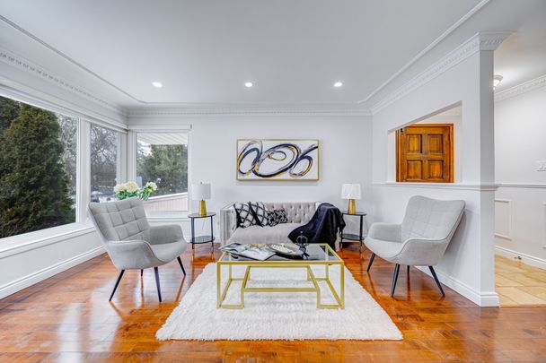 For Lease - 5 Terrington Court, Toronto, Ontario - Photo 1