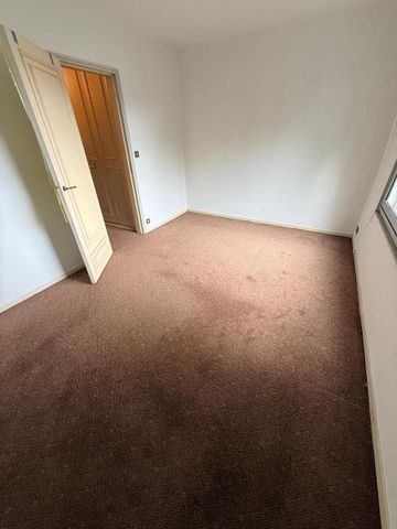 Location Appartement 5 pièces 120m² DOUAI 59500 - Photo 2