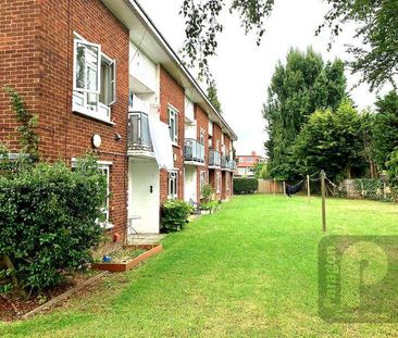 Pipers Green Kingsbury Road, Kingsbury, NW9 - Photo 4