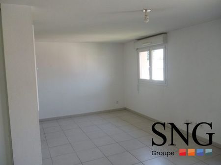 T1 AVEC BALCON ET PARKING - Photo 5