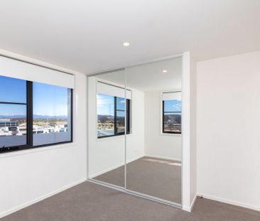 Modern 1-Bedroom Apartment in the Heart of Gungahlin - Photo 4