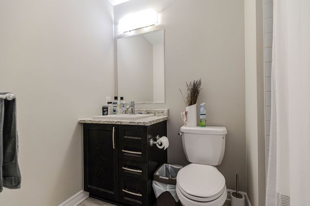 For Lease - 546 Triangle Street, Kanata, Ontario - Photo 1