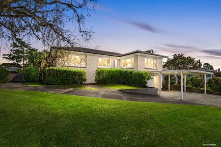 14 Challinor Street, Pakuranga, Auckland 1010 - Photo 5