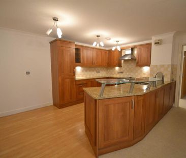 2 bed Apartment for Rent - Photo 5