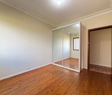 76 St Johns Road, 2166, Cabramatta Nsw - Photo 2