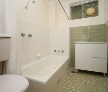 Parkside Living with Sunny Aspects - Photo 5