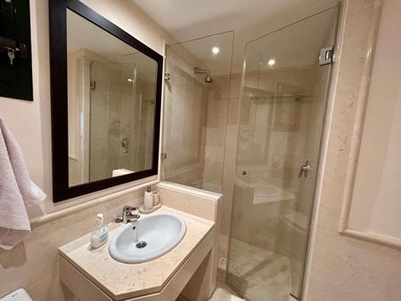 Piso de alquiler en Calle la Pacheca Alta, 22, Benahavís pueblo - Photo 3