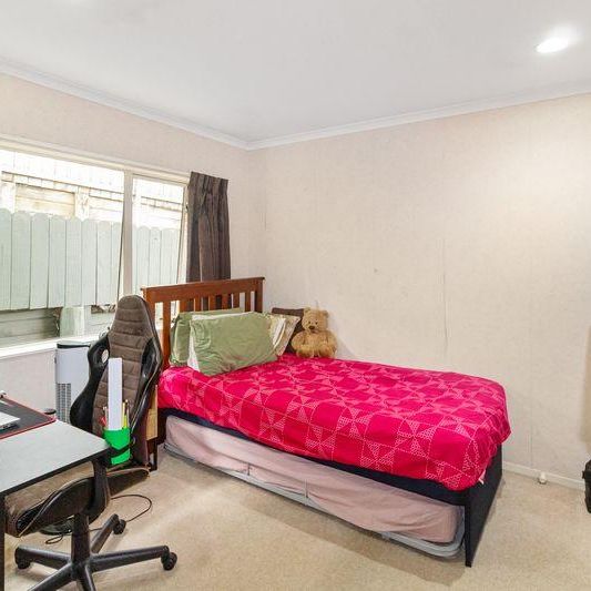 3 bedroom home in Manurewa! - Photo 1
