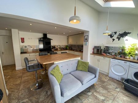 7 bedroom house share to rent - Photo 5