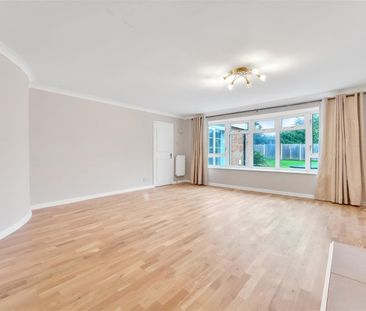 Angus Close, Thurnby, Leicester, LE7 - Photo 1