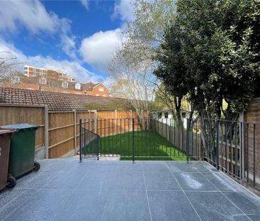 1 bedroom ground floor flat to rent - Photo 6