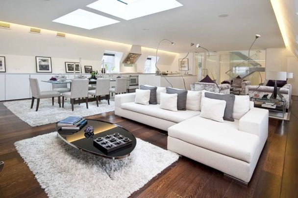 3 bedroom apartment to rent - Photo 1