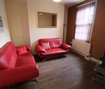 St Wilfrid Street, PRESTON, Lancashire PR1 2US - Photo 2