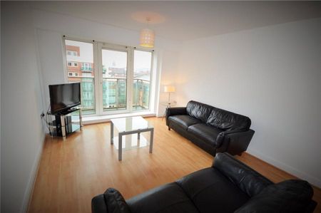 2 bedroom apartment to rent Royal Plaza, 1 Eldon Street, Sheffield, S1 - Photo 2