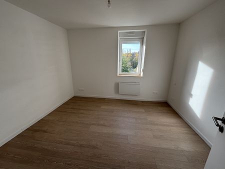 Location Appartement 3 pièces 51m² HOMECOURT 54310 - Photo 2