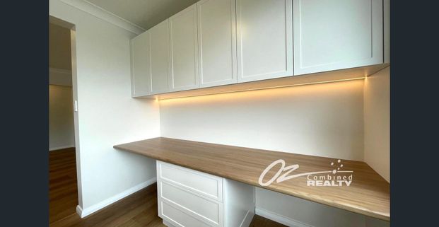 Short Stroll to the Waters Edge! - Photo 1