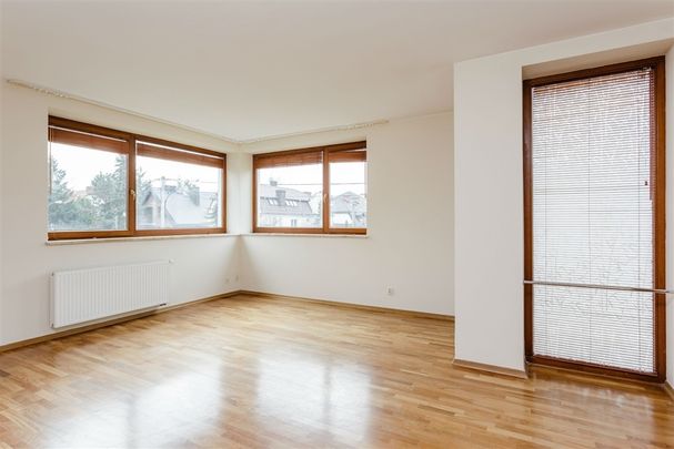 Wilanów Niski, dom 360m2, 5 sypialni - Photo 1