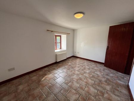 2 bedroom barn conversion to rent - Photo 2