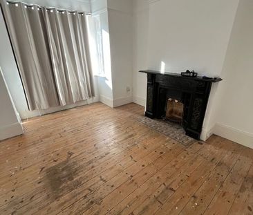 4 Bed Terraced House, St. Albans Crescent, N22 - Photo 1