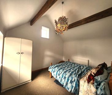 Coxs Lane, Cradley Heath, B64 5NS - Photo 1