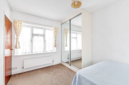 1 Bed Maisonette, Sycamore Avenue, W5 - Photo 3