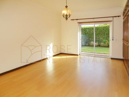 5 room luxury House for rent in Areia (Cascais), Cascais e Estoril, Cascais, Lisbon - Photo 3