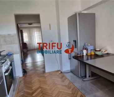 Apartament 3 camere de inchiriat zona Centru etaj intermediar - Photo 2
