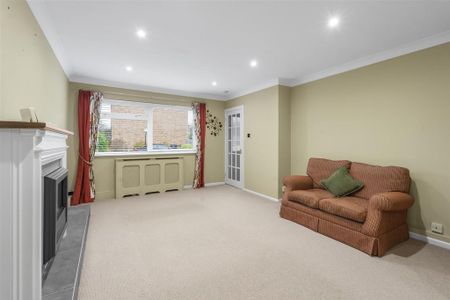 3 bedroom terraced house to rent - Photo 3