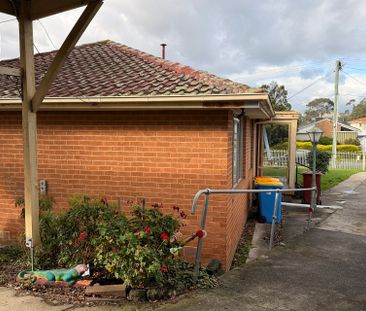 3 Chateau Avenue, Narre Warren VIC - Photo 4