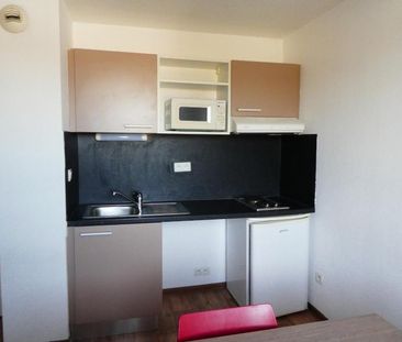 Location Appartement 1 pièce 32m² FREJUS 83600 - Photo 3